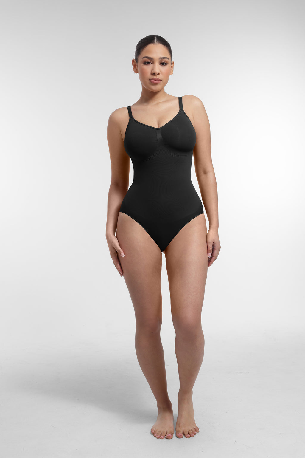 Blesby Sculpting Bodysuit – Elegant Shaping Comfort