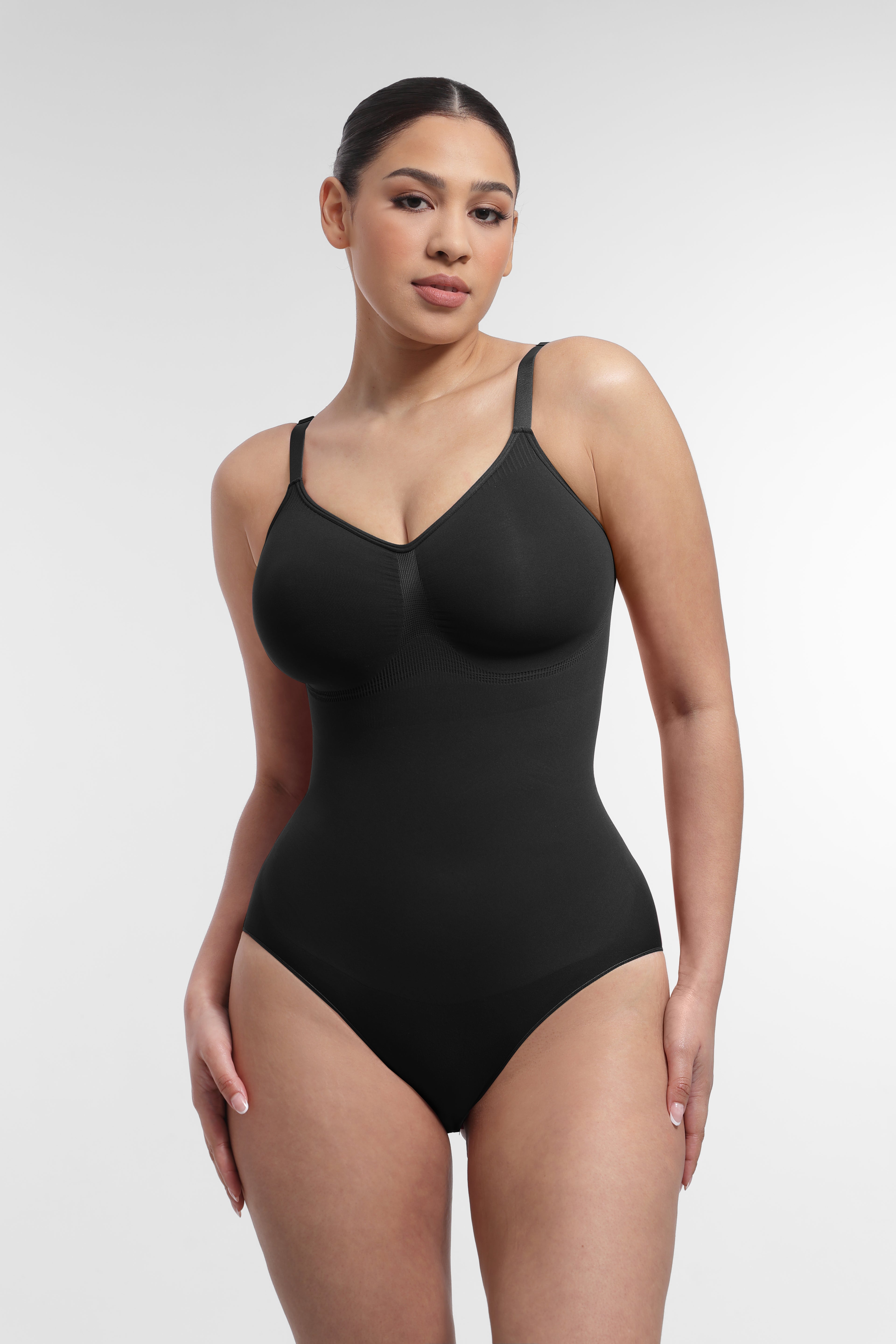 Blesby Sculpting Bodysuit – Elegant Shaping Comfort
